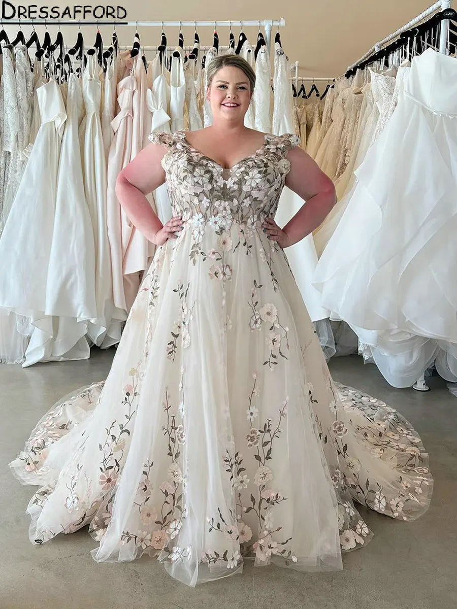 CG401 Plus Size Wedding Dresses Floral Embroidery A Line