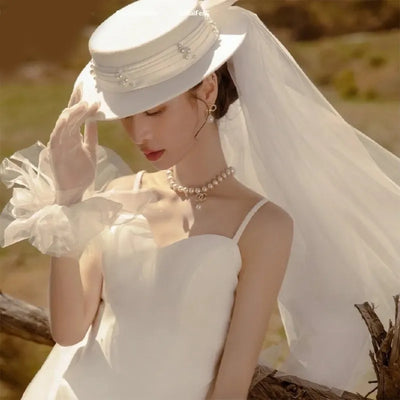BV260 Vintage Bridal Hat with Veil