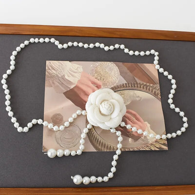 BV259 Pearl Belt with flower