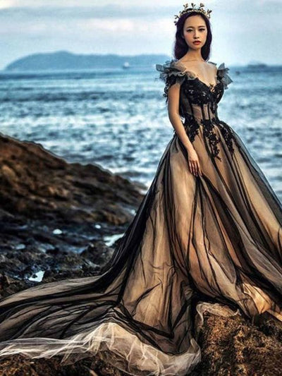 CG238 Gothic Black and Champagne Beach Wedding Dresses