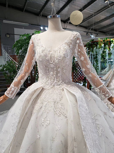 HW72 Luxury long sleeve v-neck appliques wedding gown+matching veil