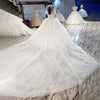 Hw326 Real Pictures Luxurious High Neck Crystal Beading Sequin Wedding Dress