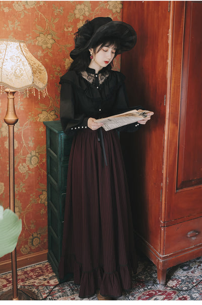 CK45 : 2 Pcs of Korean fashion outfits(Blouse +Striped Skirt)