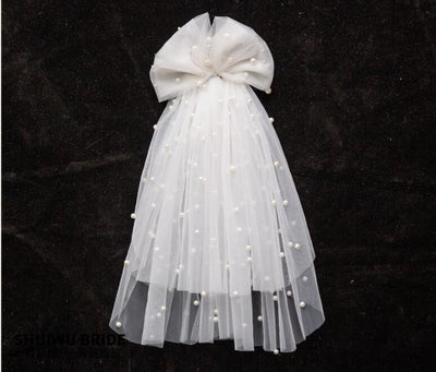 BV83 peals two layers short Wedding Veils