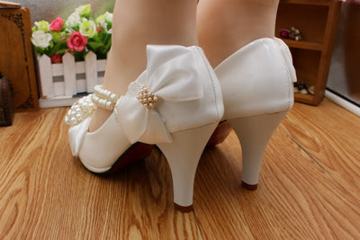 BS150 Bow tie pearl chain wedding shoes