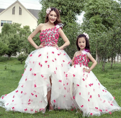 MM15 Mommy and Me matching Gowns