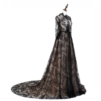 LG340 Vintage black lace Evening Dress with court train