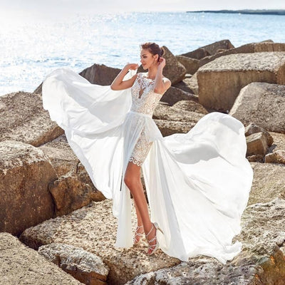SS142 : Short wedding dress with removable skirt