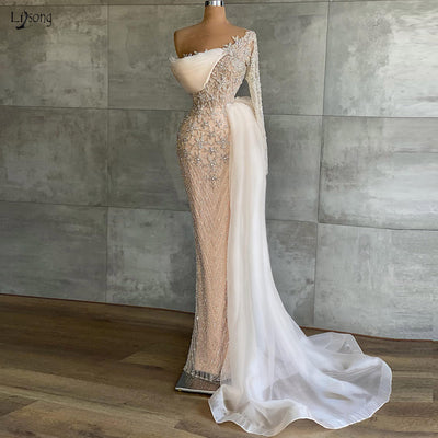 CW534 Champagne One Shoulder Crystal beaded Wedding Gowns