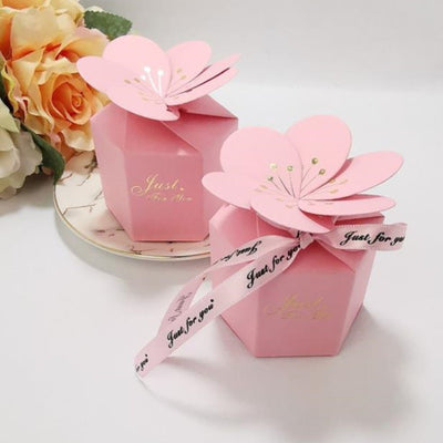 DIY496 Flower Wedding Favor  Boxes ( 3 Colors )