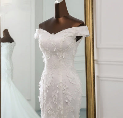 CW315 Boat Neck 3D flower lace mermaid Wedding Dress