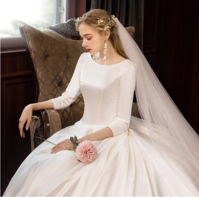 HW213 Real Photo simple 3/4 sleeves wedding dress with long train