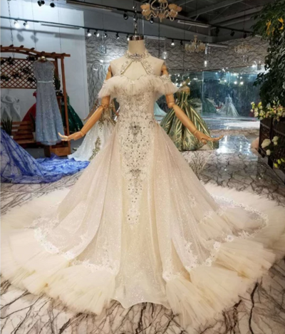 HW67 Luxury halter ruffle mermaid wedding dresses with detachable train