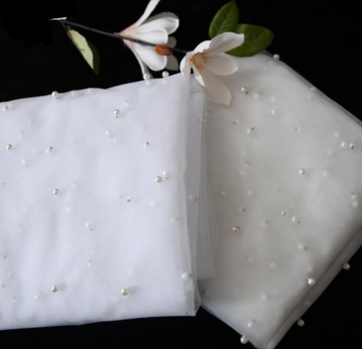 BV48 : Handmade Pearls Tulle Bridal Veils