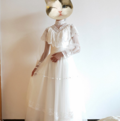 CW395 Real Sample Photo : Vintage high neck Wedding dress