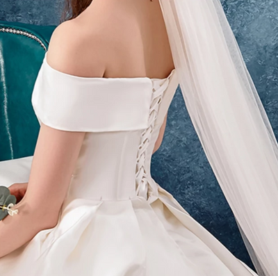 CW251 High quality simple satin Wedding dress with pocket