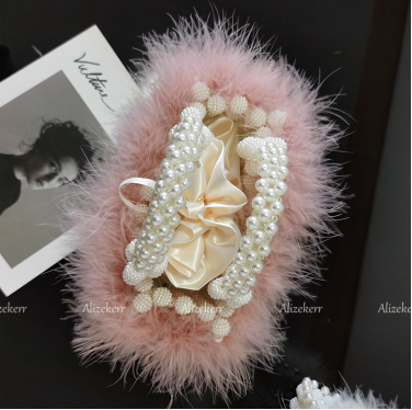 CB228 Faux Fur Pearl Clutch Bags ( 2 Colors )