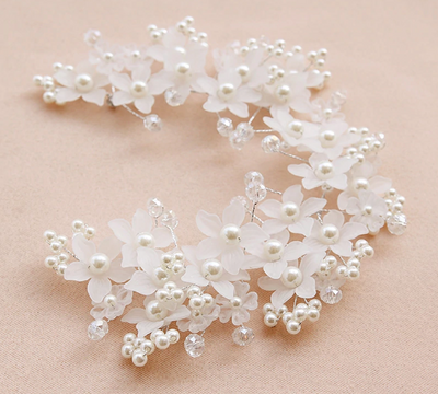 BJ32 Flower peals Bridal  Hair Jewelly