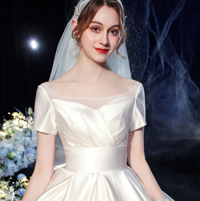 HW146 High quality simple Satin short sleeves Wedding Dress