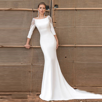 CW447 : 3/4 sleeves minimalist mermaid wedding Gowns