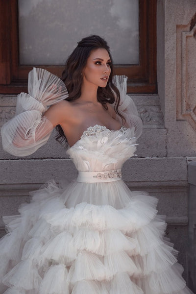 CG187 Feather Ruffle Wedding dress with detachable sleeves