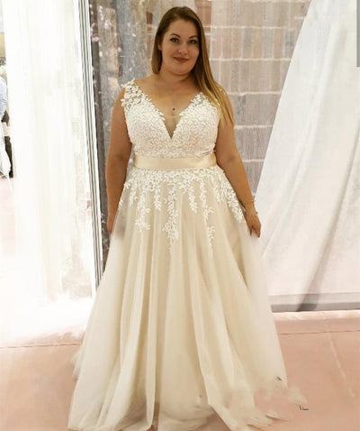 CW573 Plus Size  simple Wedding dress
