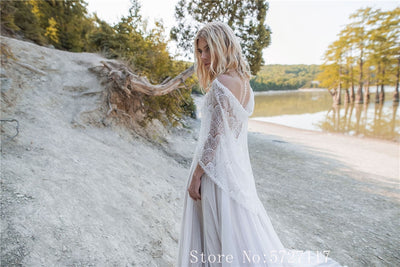 CW598 Sweetheart Neckline Lace and Tulle Boho Wedding dress