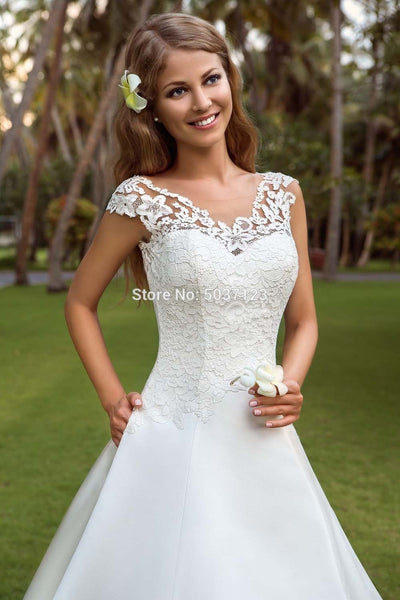 CW474 Lace satin A-line Bridal dress with pockets