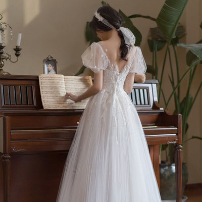 CW676 Simple Tulle O-Neck Short Sleeve Bridal dress