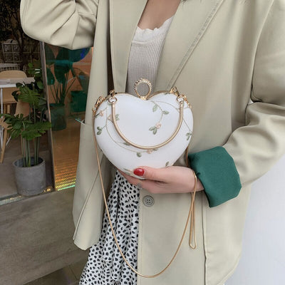 CB296 : 8 styles Heart Shape Shoulder Bags