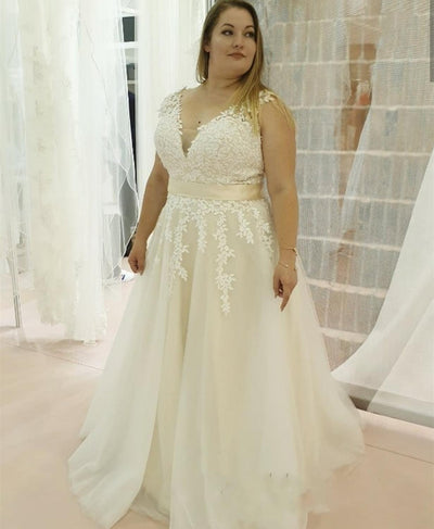 CW573 Plus Size  simple Wedding dress