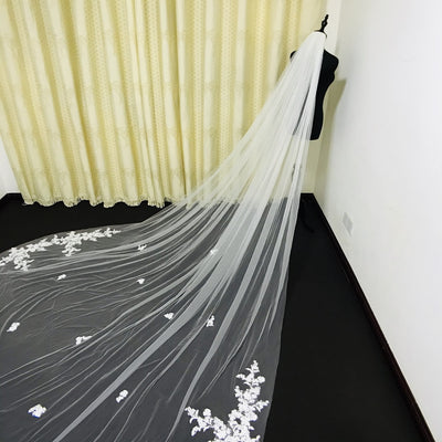 BV93 Real Photo Bridal veil