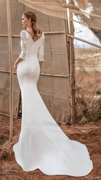 CW447 : 3/4 sleeves minimalist mermaid wedding Gowns