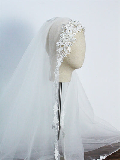 BV76 : 100% Handmade Wedding Veils