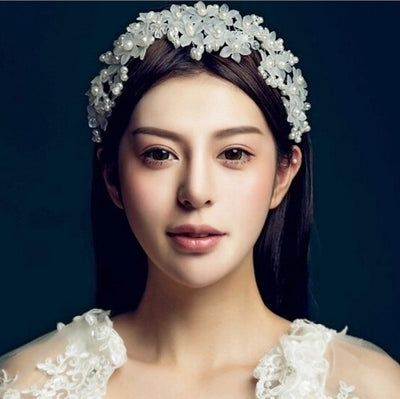 BJ32 Flower peals Bridal  Hair Jewelly