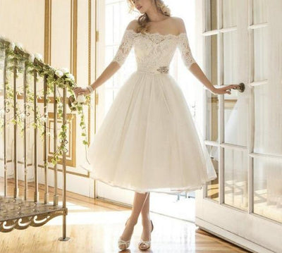 SS32 Boat-Neck Tulle Appliques Wedding Gown